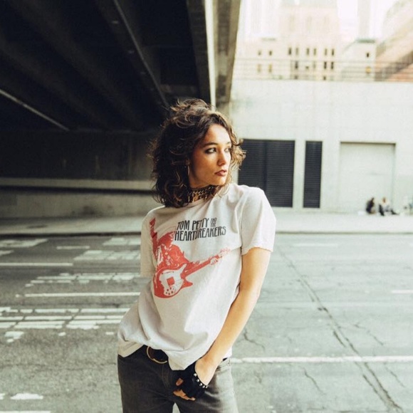 Meet your Posher, Mary - Picture 3 of 5